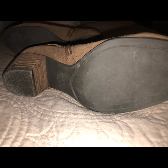 Guess booties - Picture 3 of 3